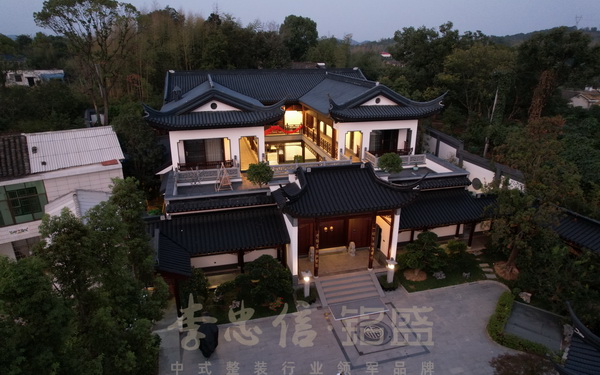 李忠信红木整装：以中式四合院为舟，载千年东方生活美学